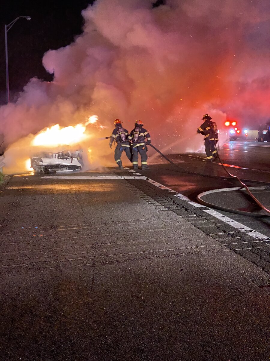 Central Islip Fire Department — Nighttime Vehicle Fire